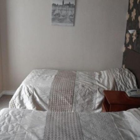 Marton Hotel & Country Club Middlesbrough Room photo